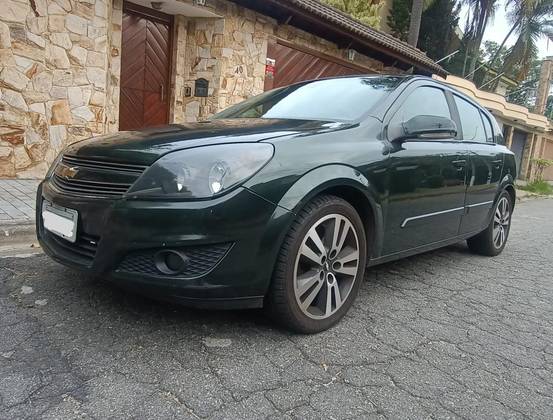 CHEVROLET VECTRA 2.0 MPFI GT HATCH 8V FLEX 4P AUTOMÁTICO